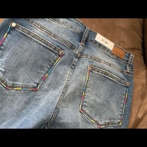 Judy blue rainbow pocket jeans size 9. Brand new with tags